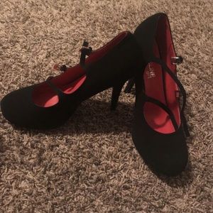 Madeline girl heels